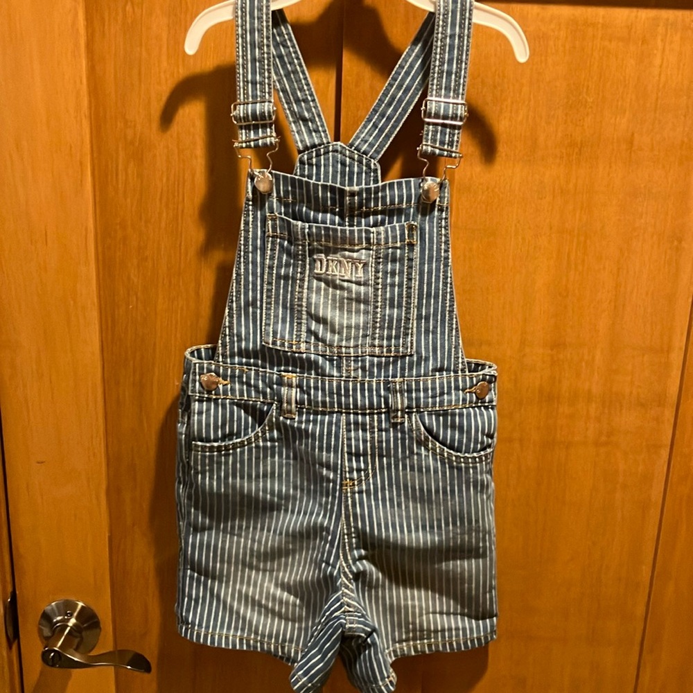 EUC DKNY Girls Striped Denim Shortalls Size 10 Silver buttons. Adjustable